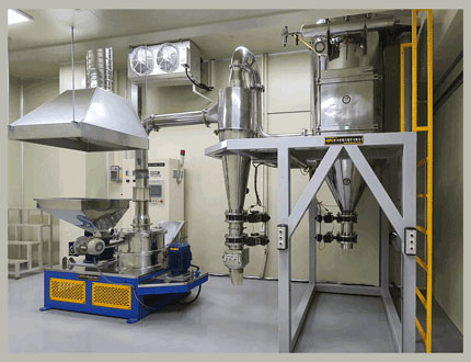 기류식 분급 분쇄기